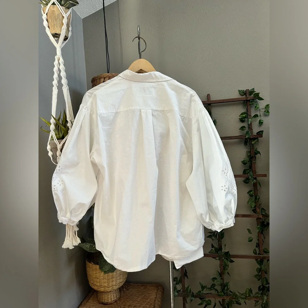 Weekend MaxMara Oversized V Neck Eyelet Wrap Puff Sleeve Blouse Top - Picture 10 of 11